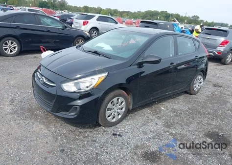 2015 Hyundai Accent Gs z USA, uszkodzony, nr VIN KMHCT5AE1FU215508